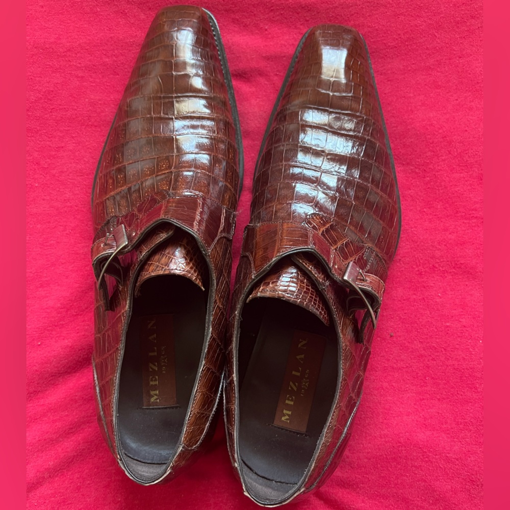 Mezlan Men's Dark Brown Crocodile shoe